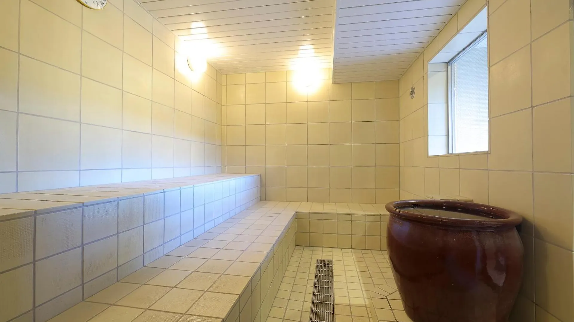 Sauna & Capsule Hotel Rumor Plaza Киото