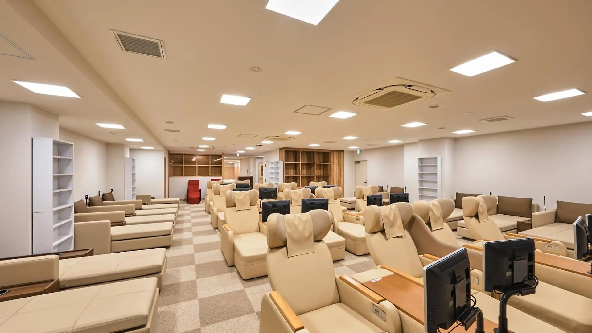 Sauna & Capsule Hotel Rumor Plaza Киото