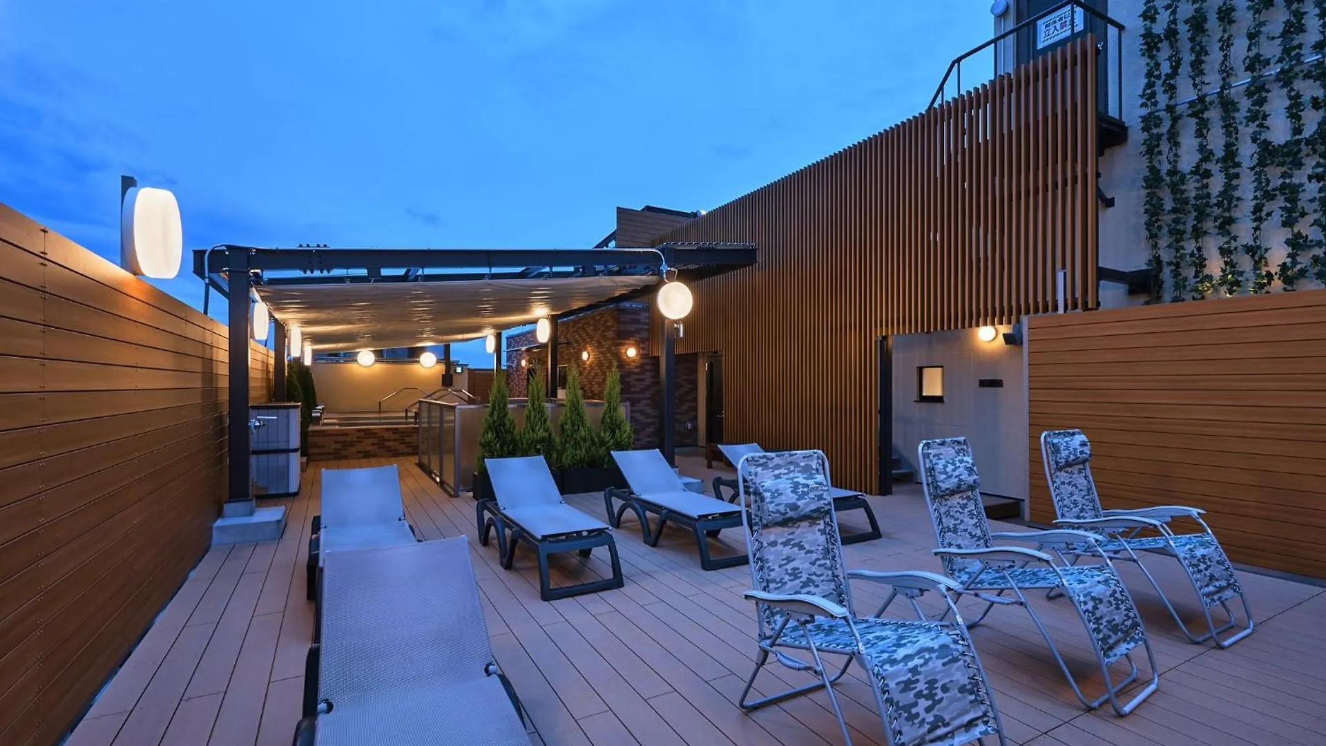 Sauna & Capsule Hotel Rumor Plaza Киото 0*,