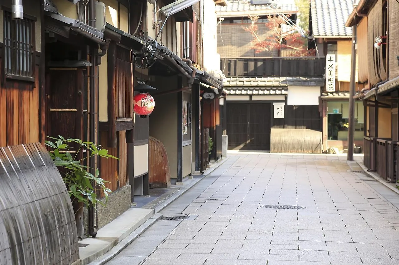 Sauna & Capsule Hotel Rumor Plaza Киото